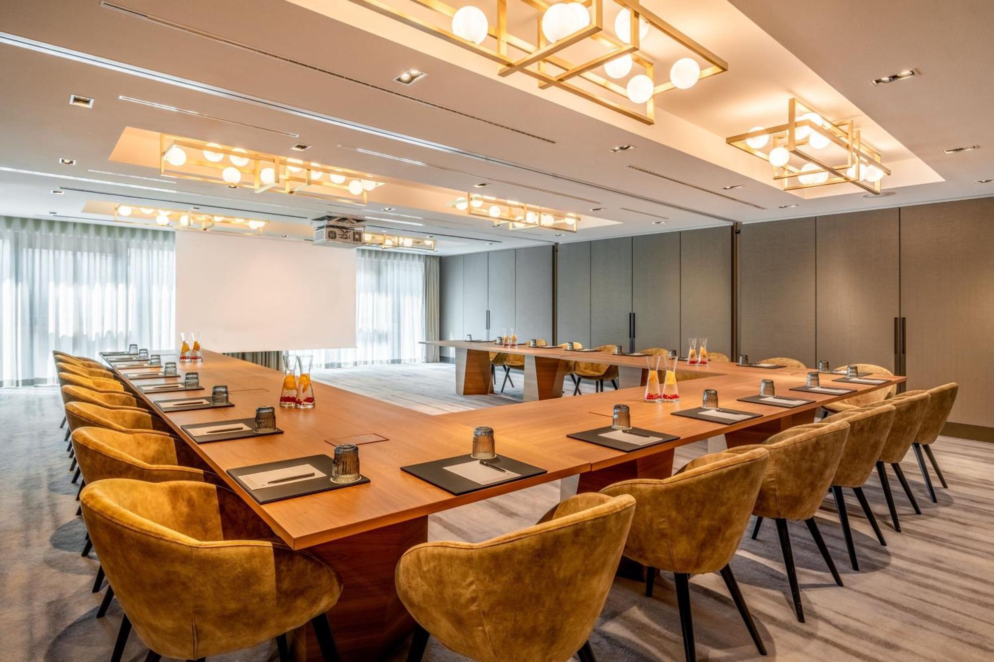 Munich Marriott Hotel City West Εξωτερικό φωτογραφία