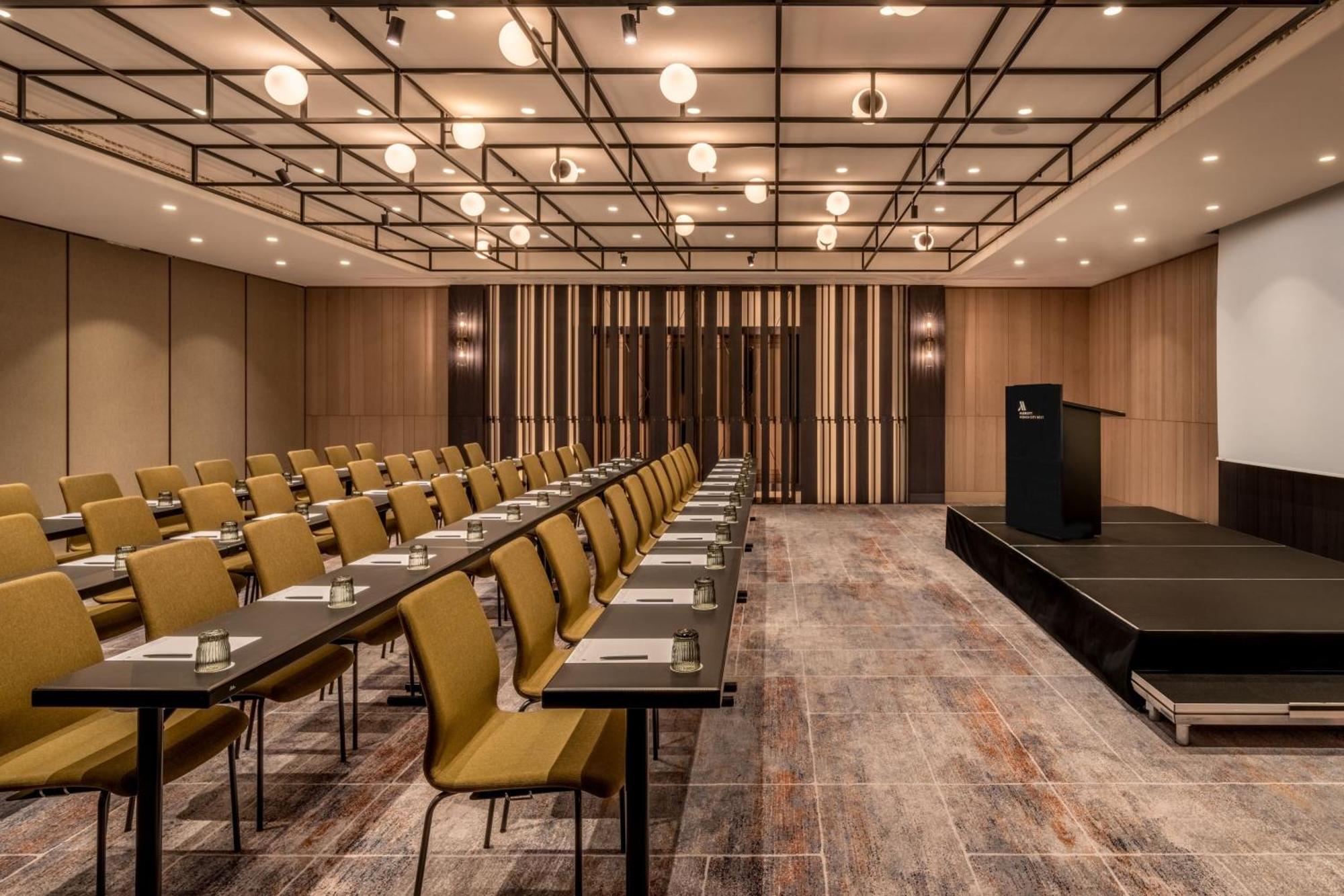 Munich Marriott Hotel City West Εξωτερικό φωτογραφία